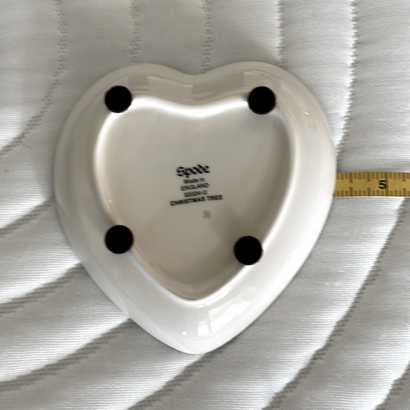 Spode Christmas Tree Heart Dish - Picture 4 of 4